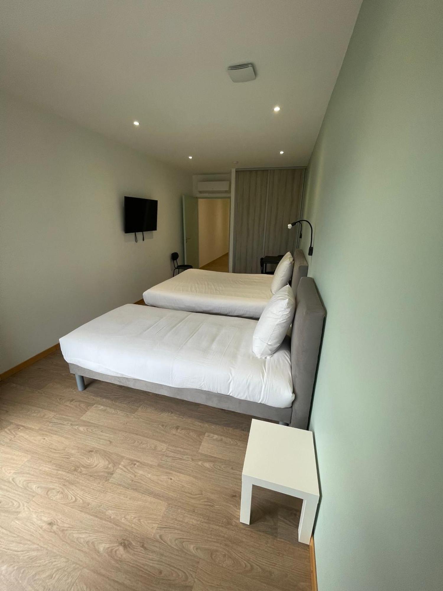 Le Salvador - Appart'Hotel De 18M2 A 44M2 La Talaudiere Екстериор снимка